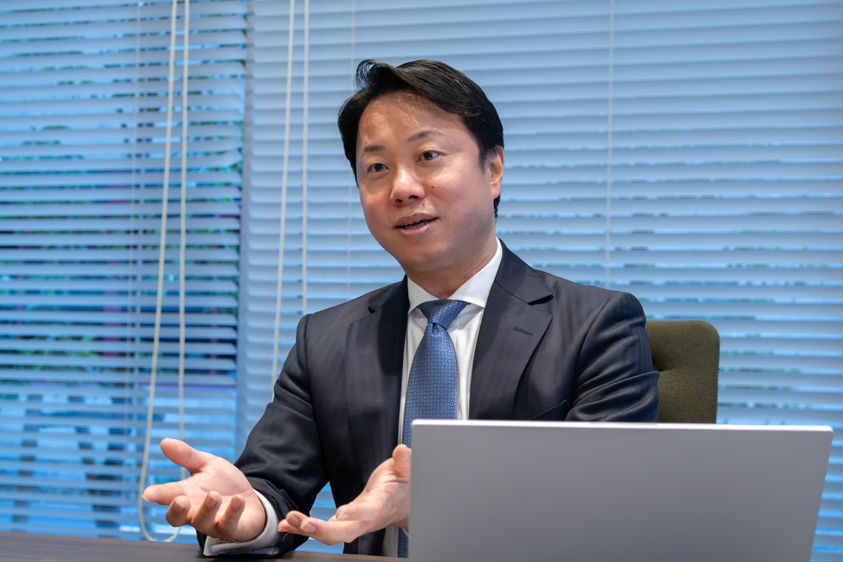 代表取締役 井戸上敦氏